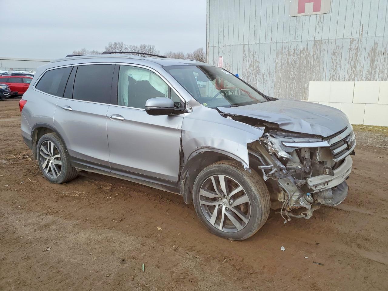 2017 Honda Pilot Elite - Фото 4