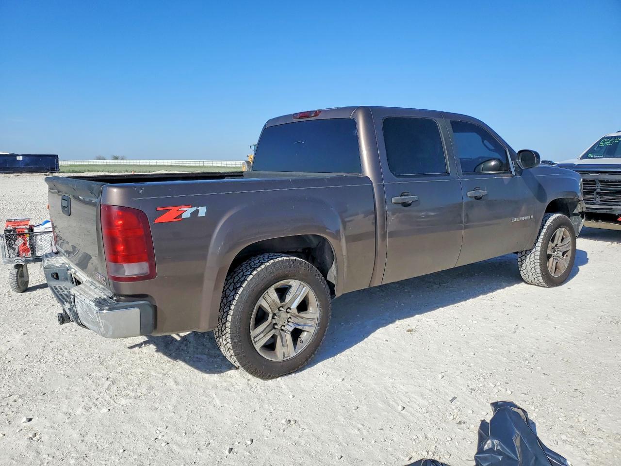 2008 GMC Sierra C1500 - Фото 3