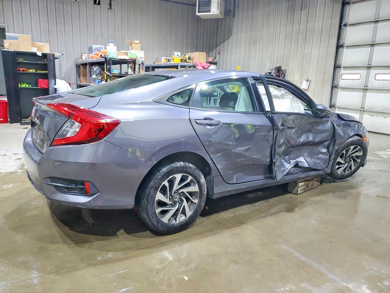 2016 Honda Civic Ex - Image 3