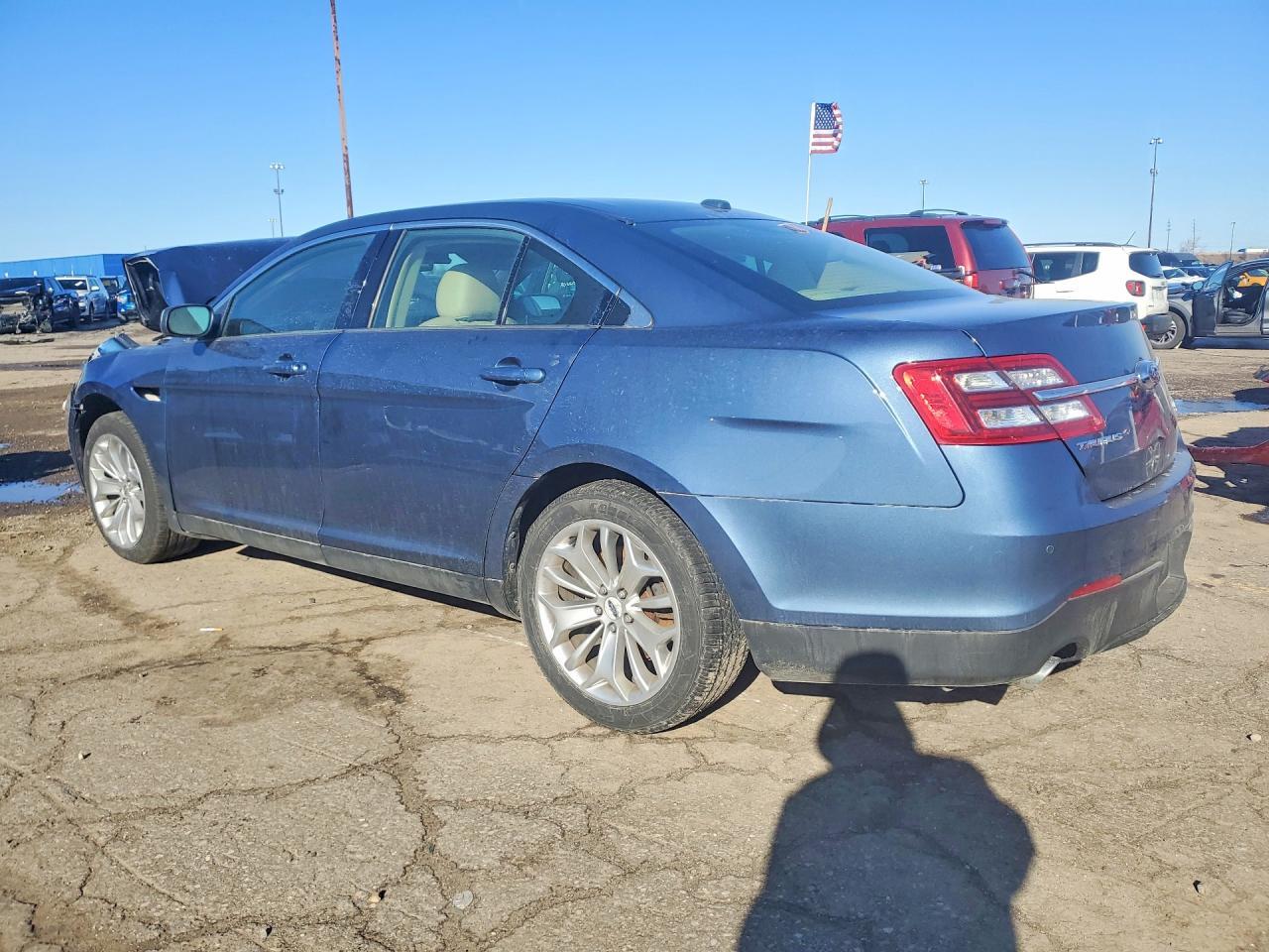 2018 Ford Taurus Limited - Image 2