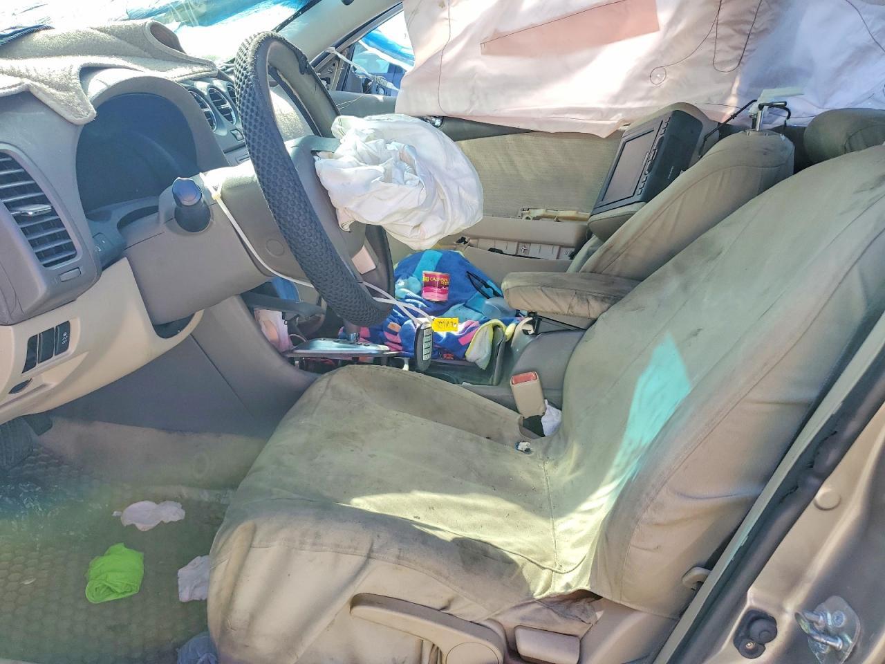 2012 Nissan Altima Base - Фото 7