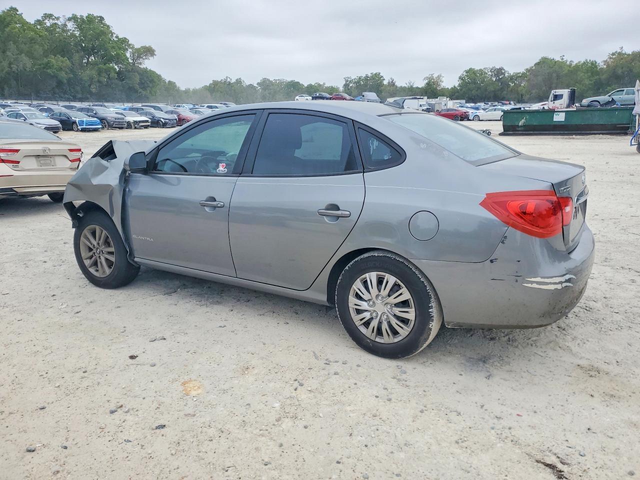 2010 Hyundai Elantra Gls - Фото 2