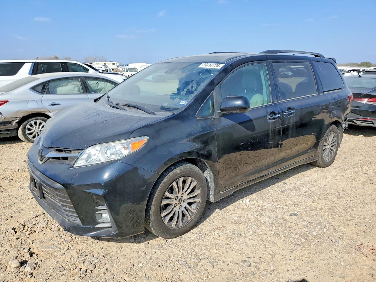 2020 Toyota Sienna Xle 8-Passenger
