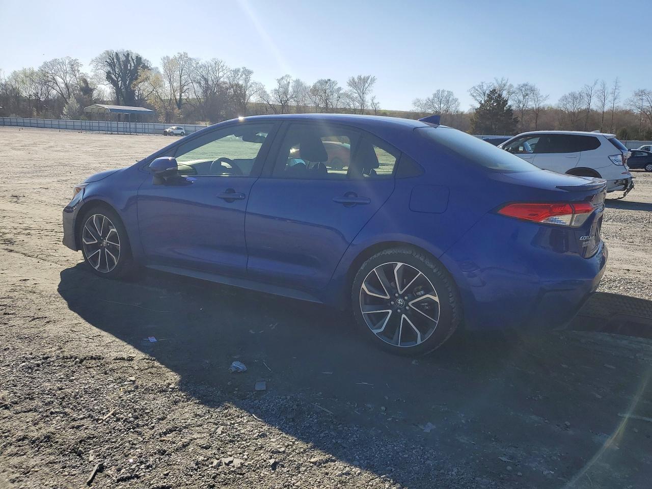 2022 Toyota Corolla Se - Фото 2
