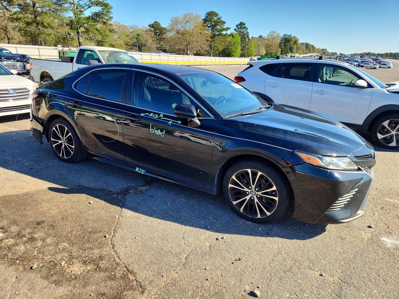 2018 Toyota Camry Se - Фото 4
