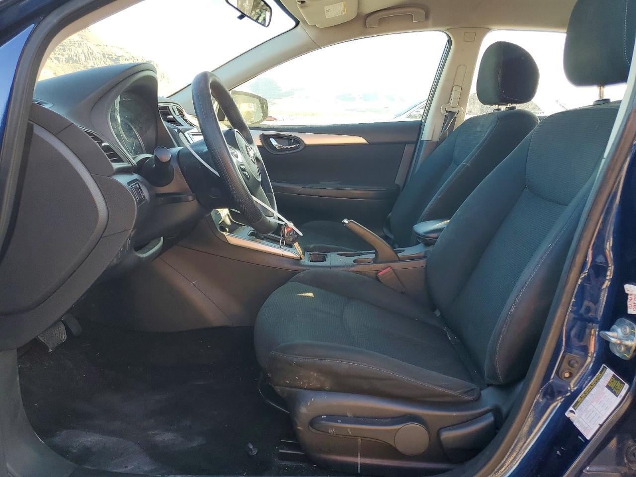 2019 Nissan Sentra S - Фото 7