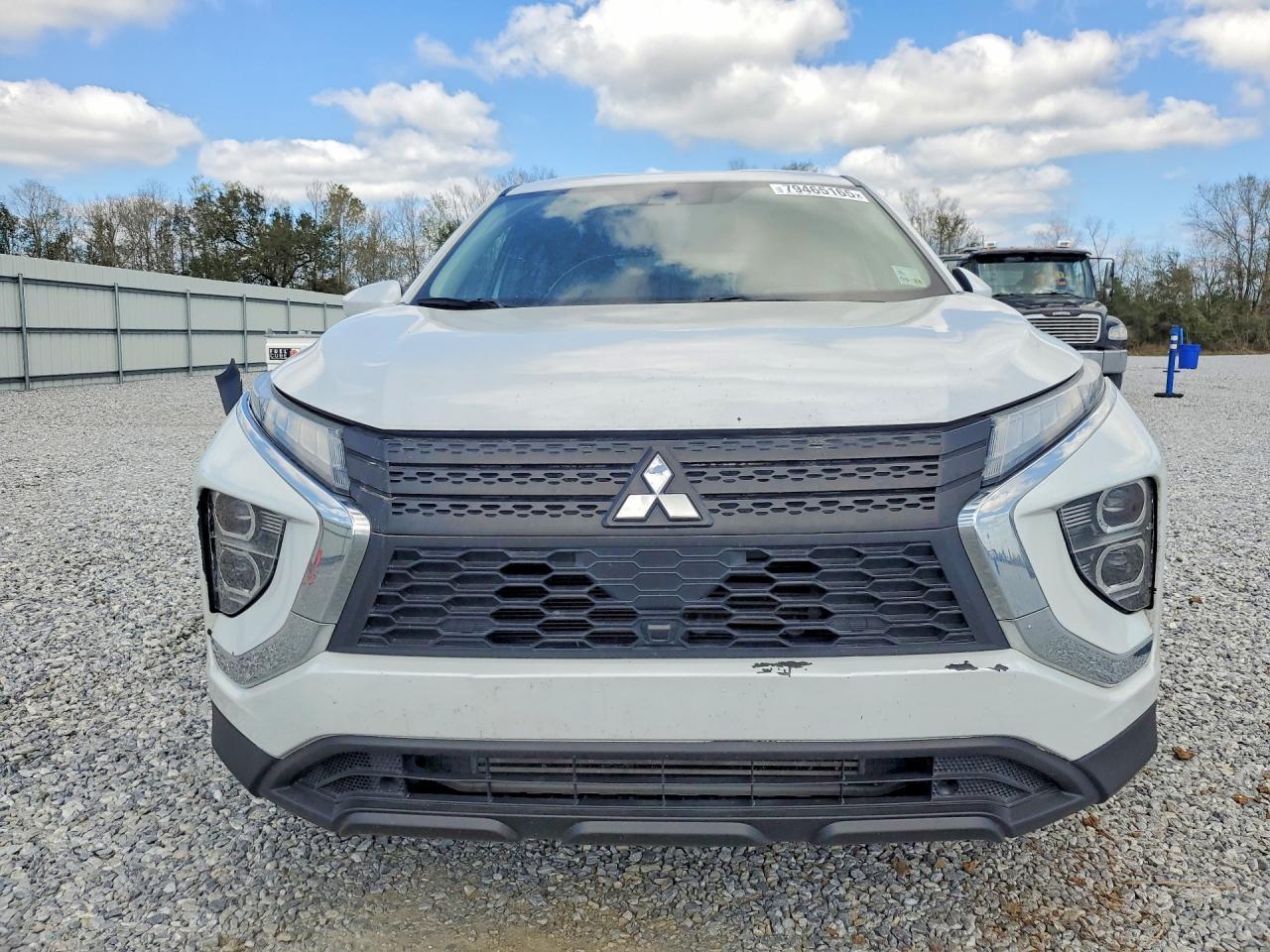 2023 Mitsubishi Eclipse Cross Es - Image 5