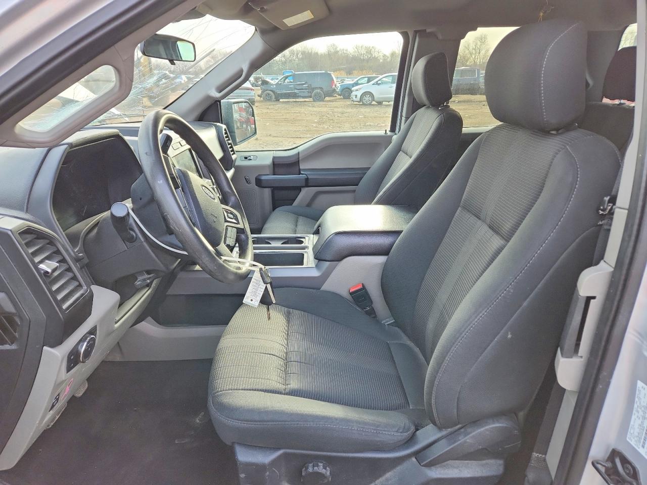 2019 Ford F150 Super Cab - Фото 7