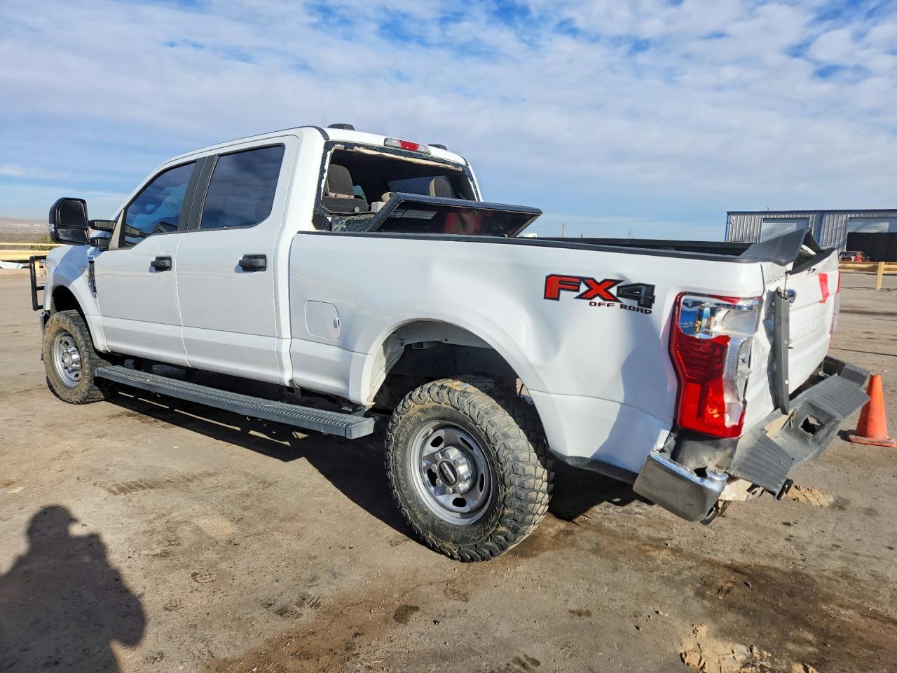 2022 Ford F250 Super Duty - Фото 2