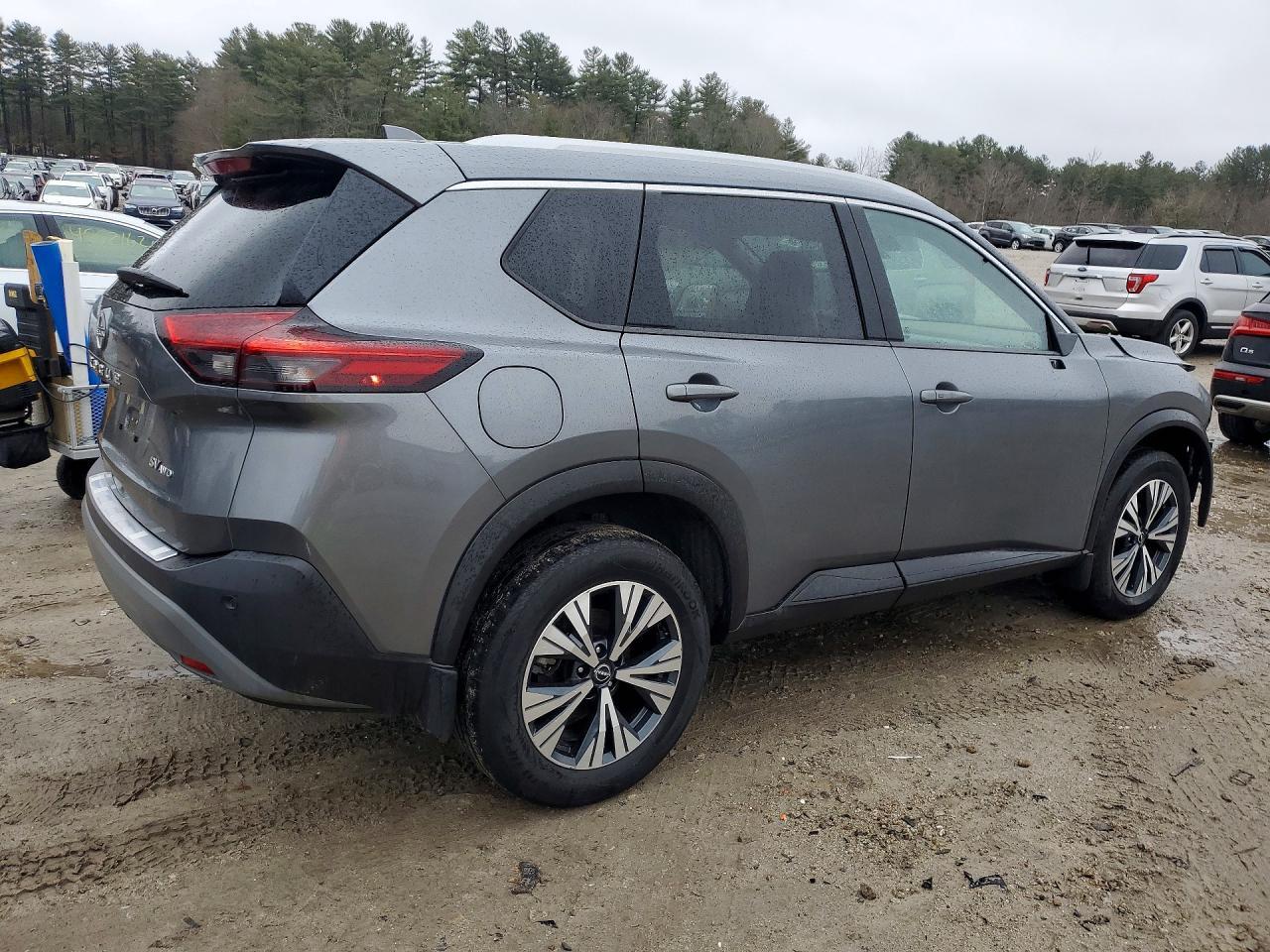 2023 Nissan Rogue Sv - Фото 3