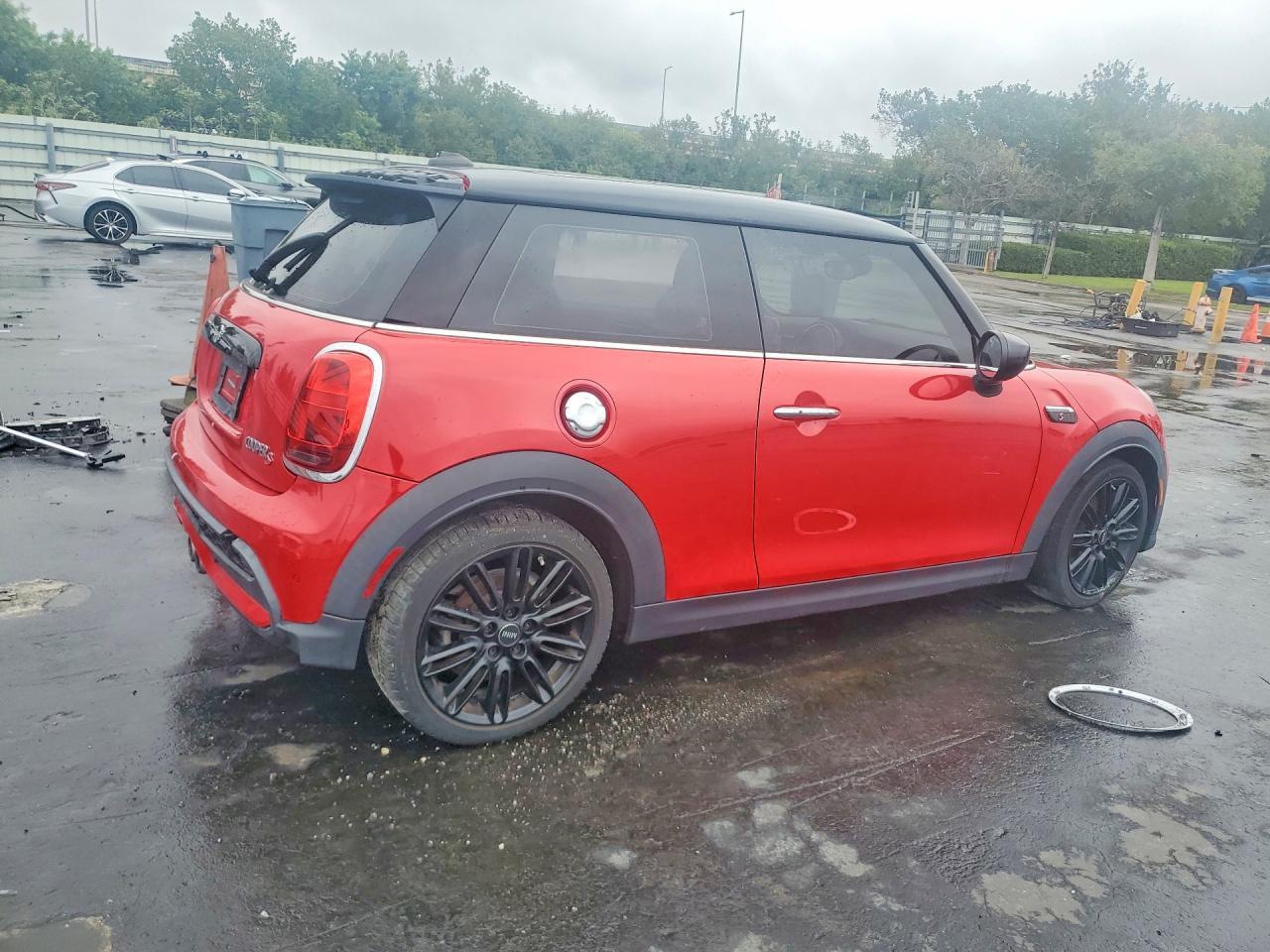 2022 Mini Cooper S - Фото 3