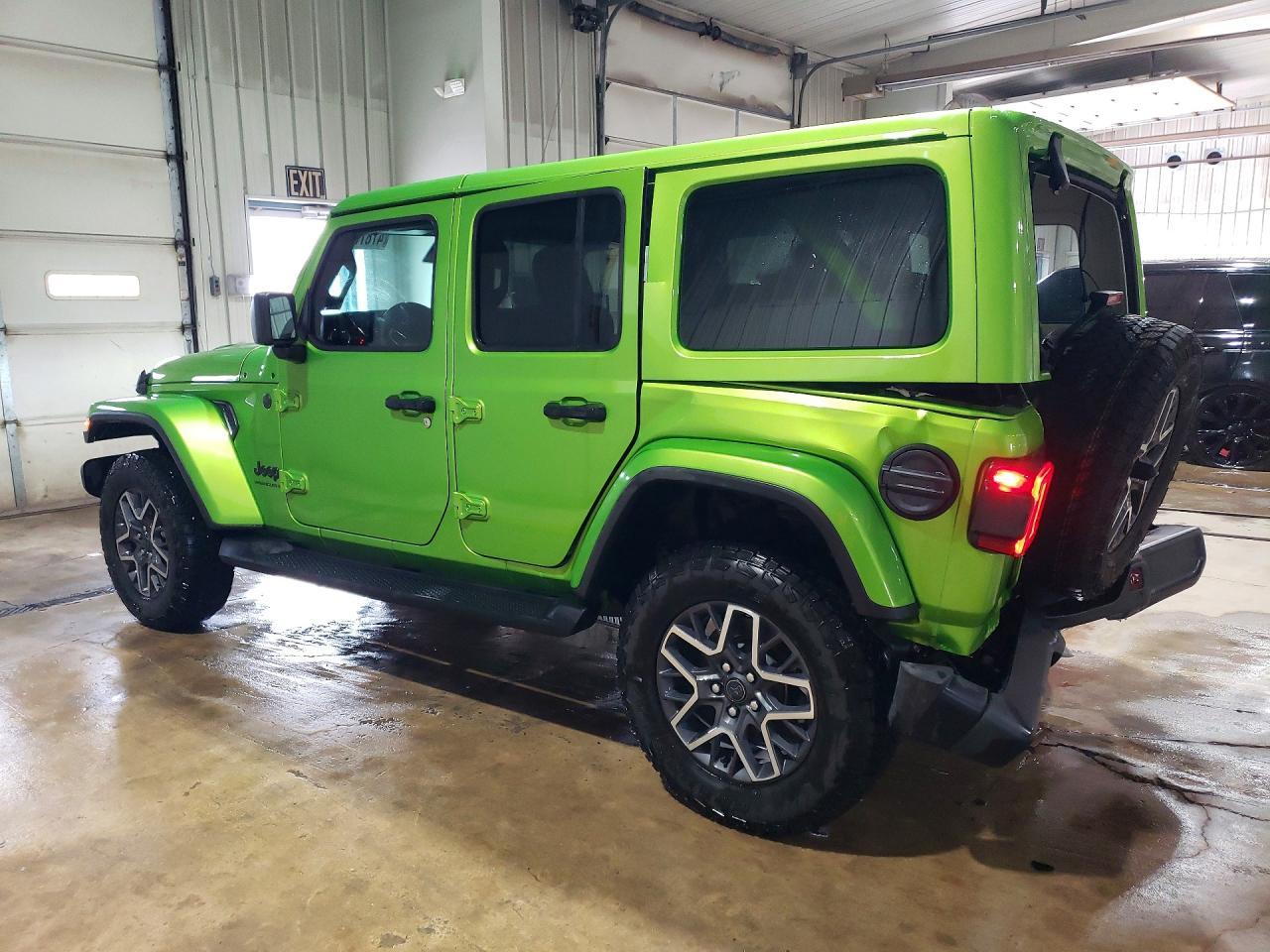 2026 Jeep Wrangler Sahara - Фото 2