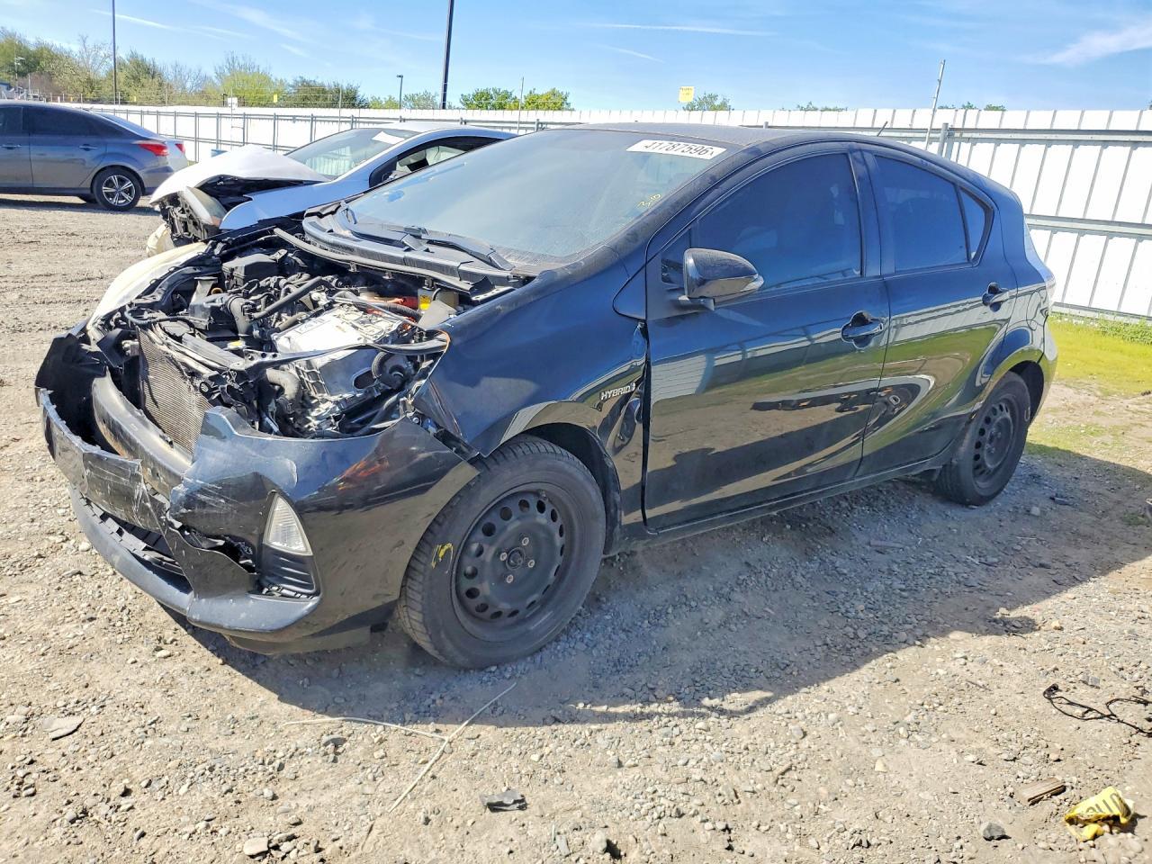 2013 Toyota Prius C One