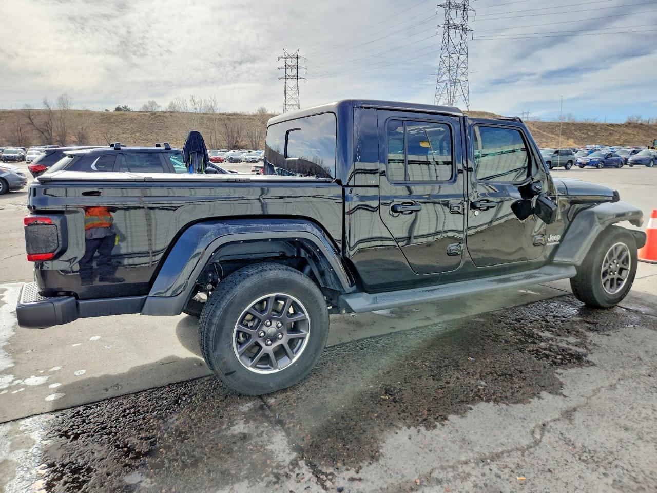 2021 Jeep Gladiator Overland - Фото 3