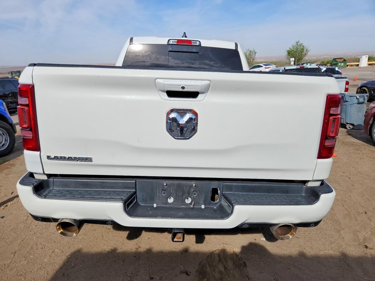 2022 Ram 1500 Laramie - Фото 6