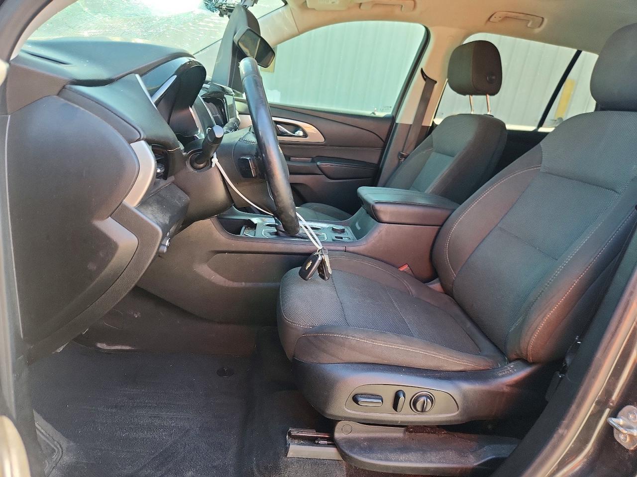 2020 Chevrolet Traverse Lt - Image 7