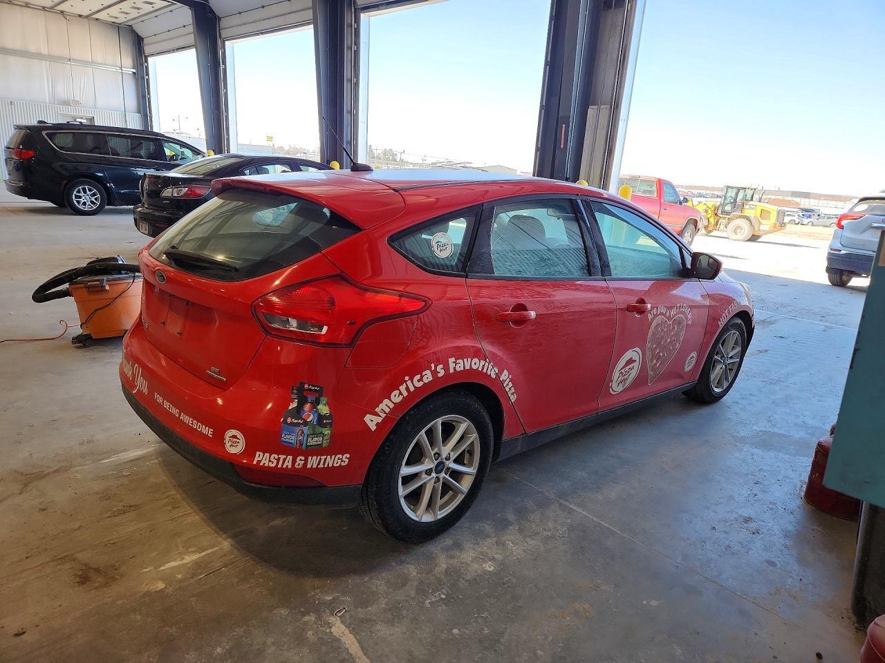 2016 Ford Focus Se - Image 3