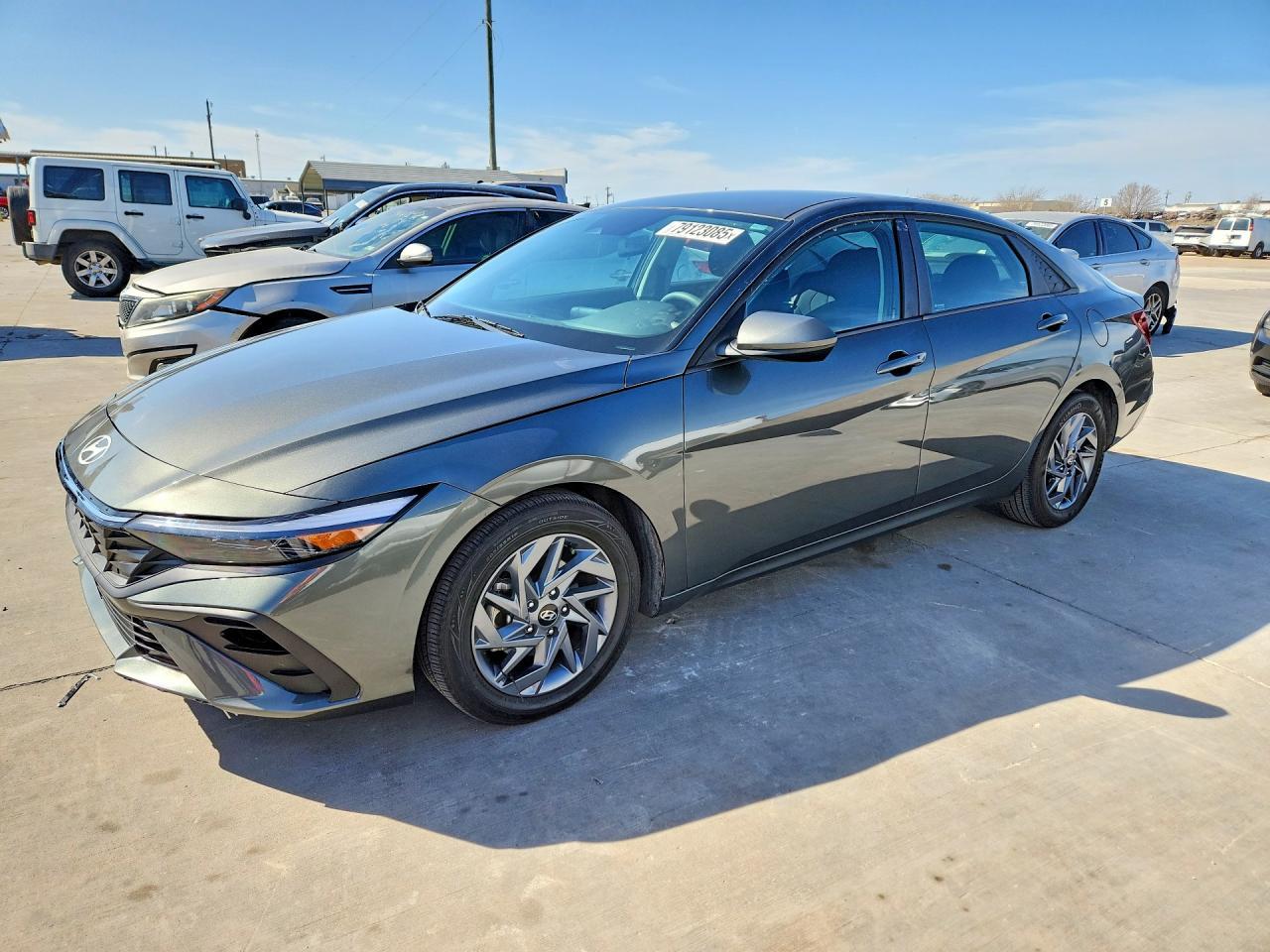 2024 Hyundai Elantra Sel