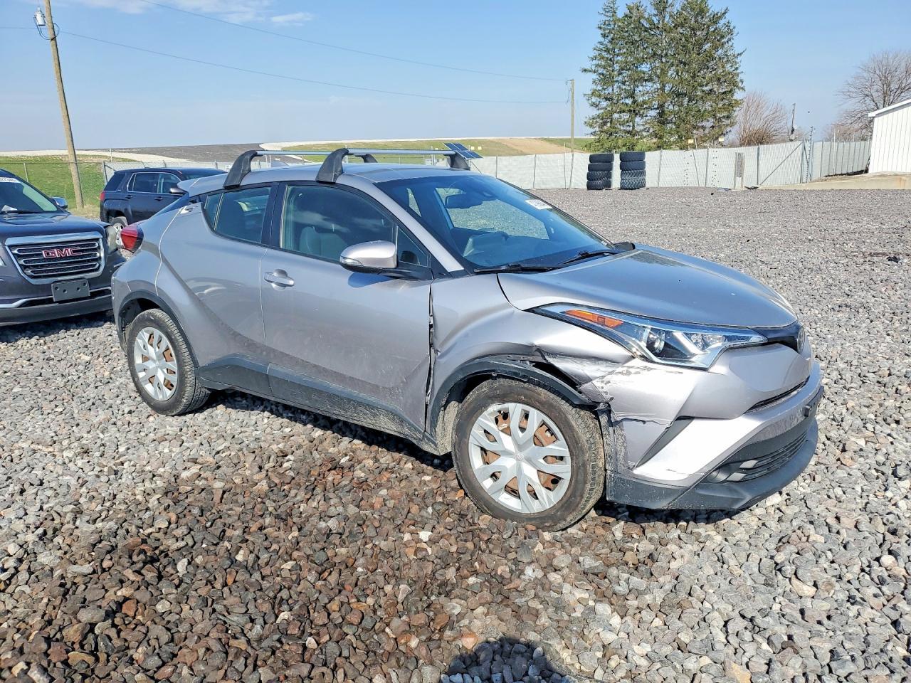 2019 Toyota C-Hr Le - Фото 4