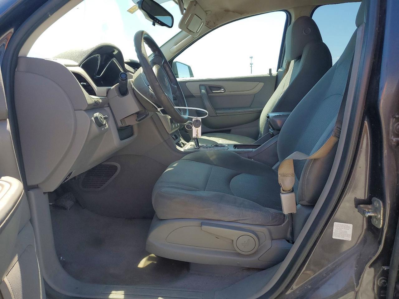 2017 Chevrolet Traverse Ls - Image 7