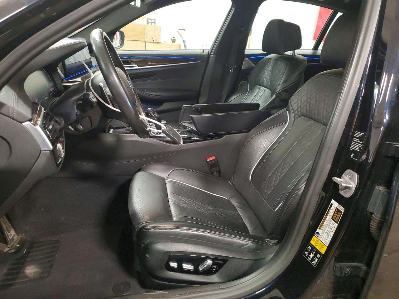 2021 BMW M550Xi - Image 7