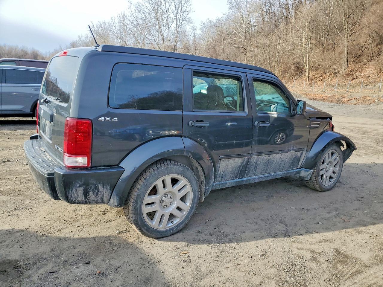 2011 Dodge Nitro Se - Image 3