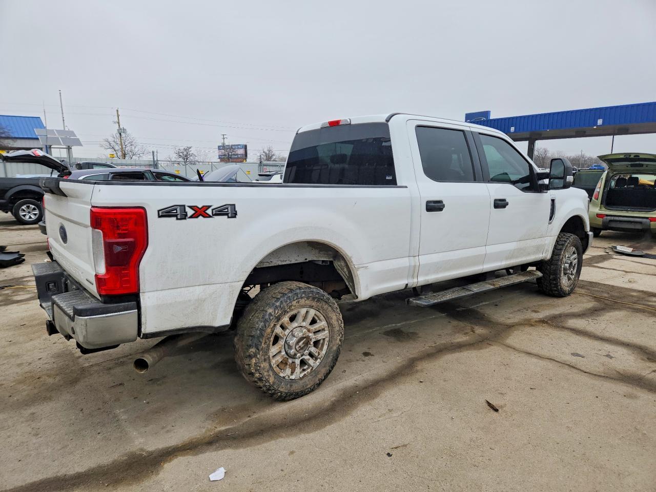 2018 Ford F250 Super Duty - Image 3