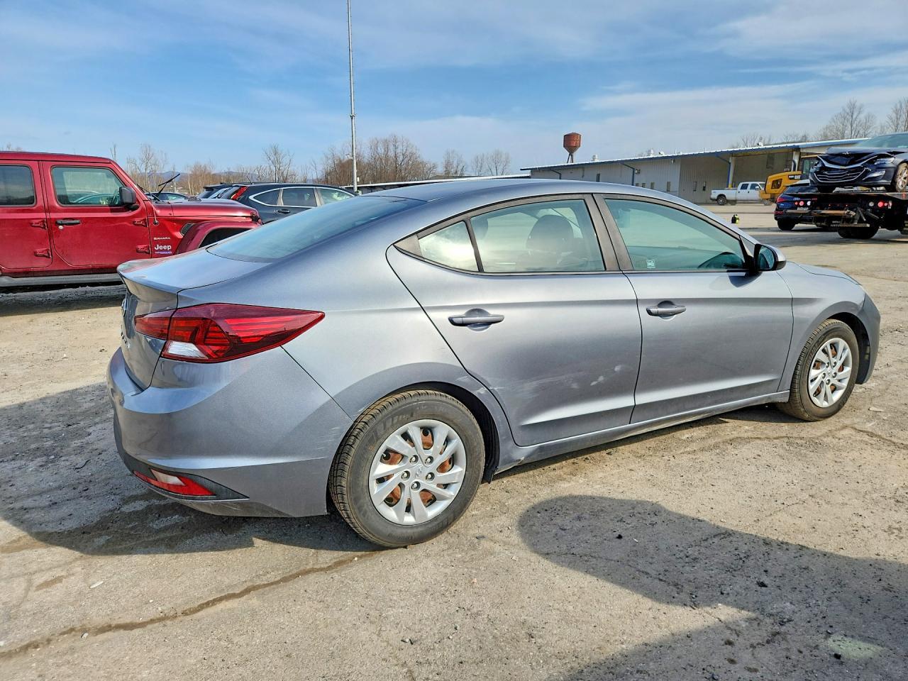 2019 Hyundai Elantra Se - Фото 3