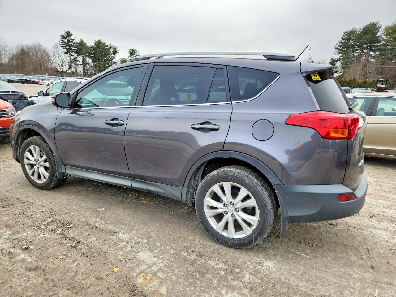 2015 Toyota Rav4 Limited - Фото 2