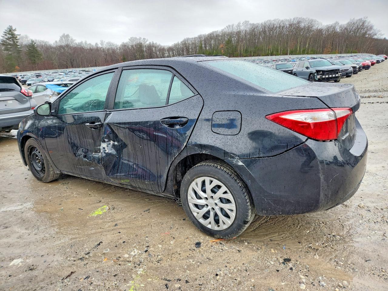 2014 Toyota Corolla Le - Фото 2