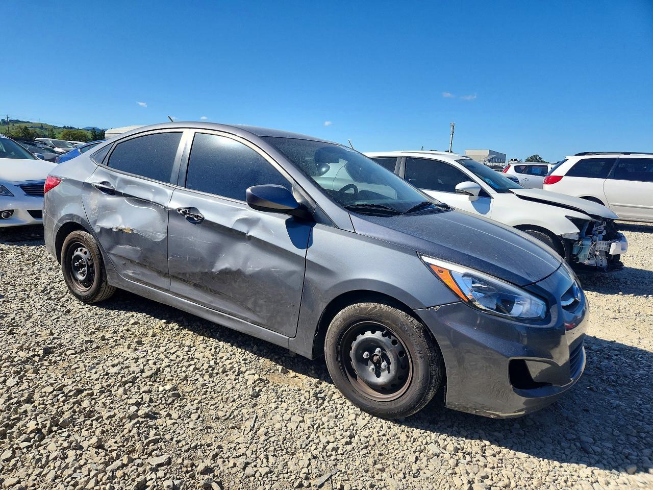 2015 Hyundai Accent Gls - Фото 4