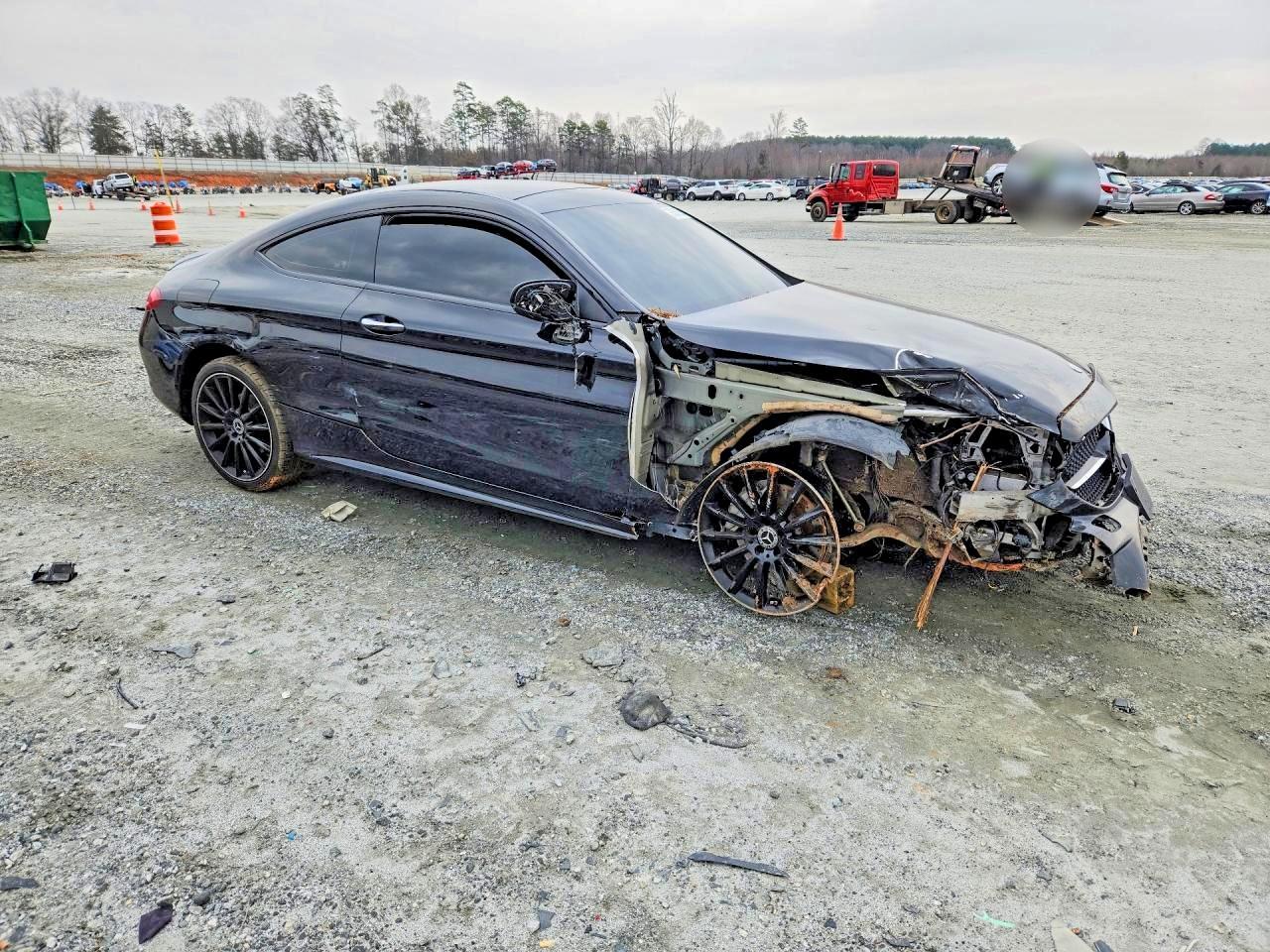 2018 Mercedes-Benz C 300 4Matic - Image 4
