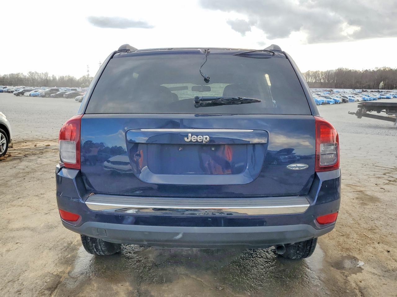 2015 Jeep Compass Latitude - Фото 6