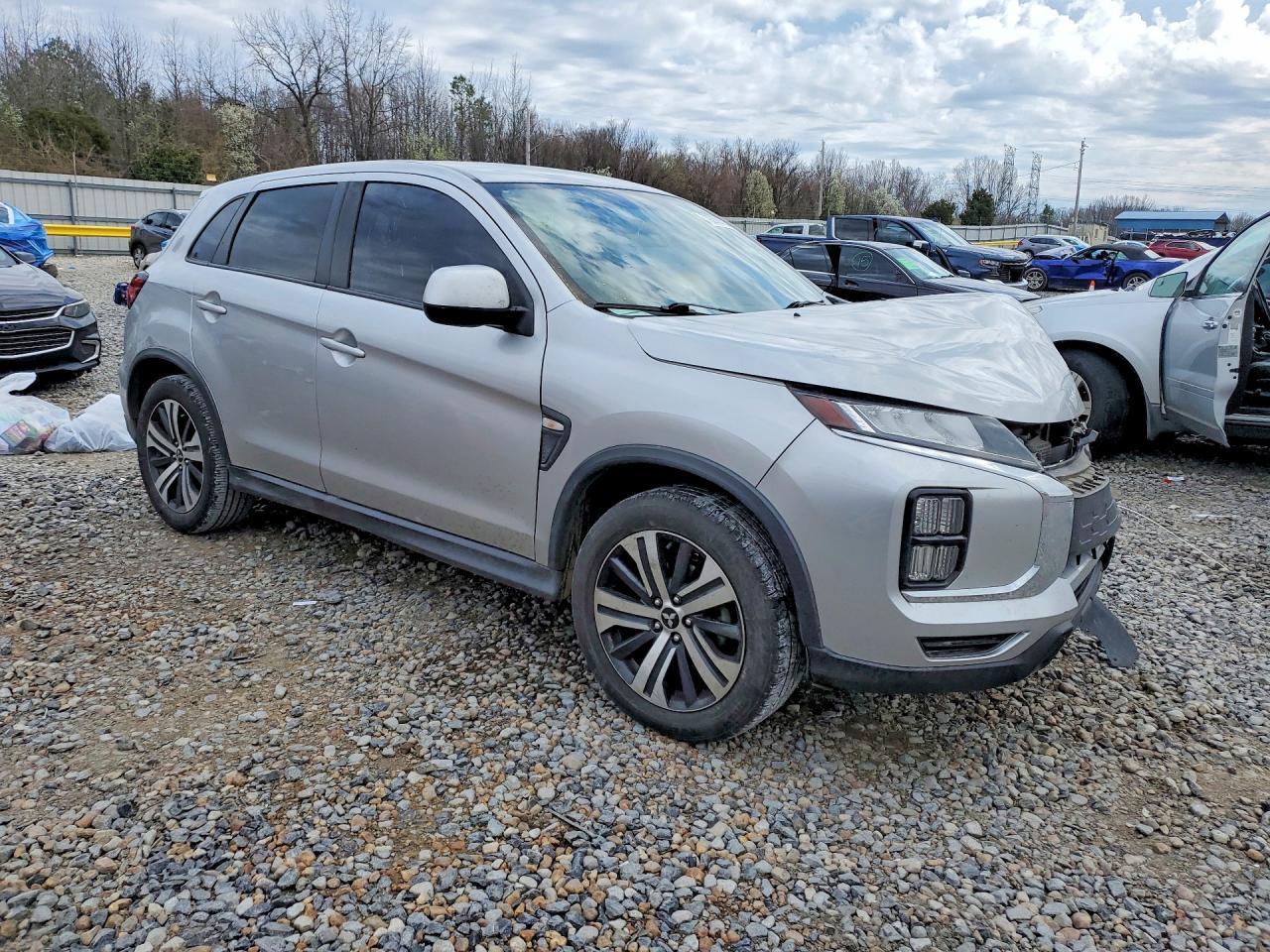 2020 Mitsubishi Outlander Sport Es - Image 4