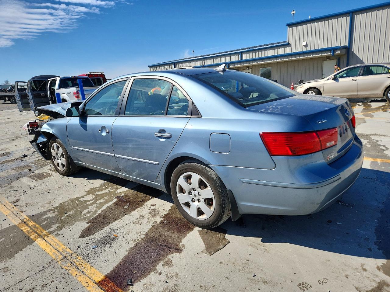2009 Hyundai Sonata Gls - Image 2
