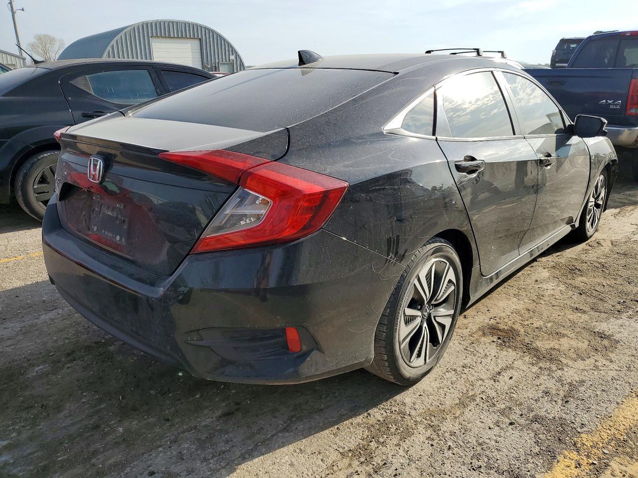 2017 Honda Civic Ex - Фото 3