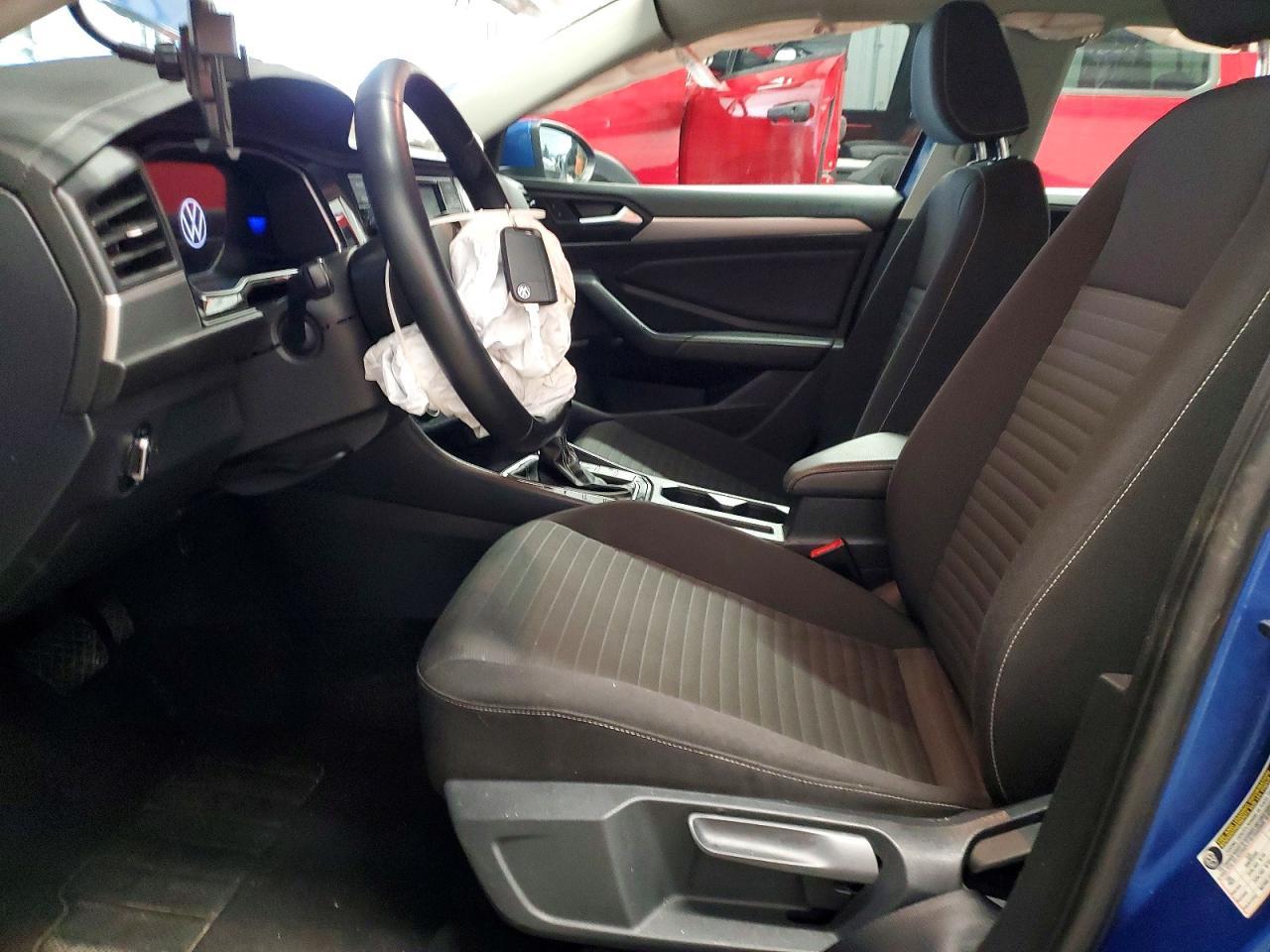 2024 Volkswagen Jetta S - Фото 7