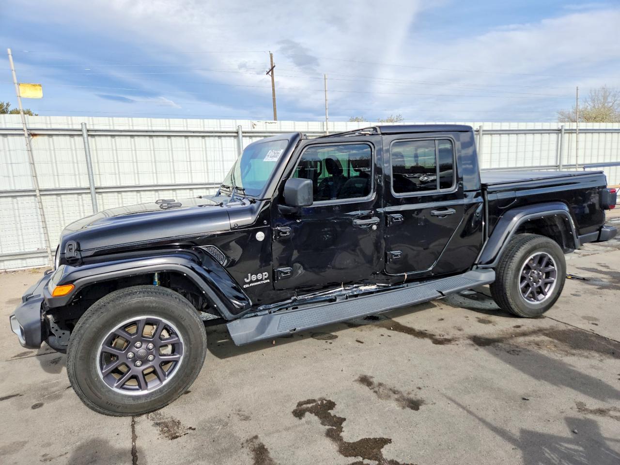 2021 Jeep Gladiator Overland