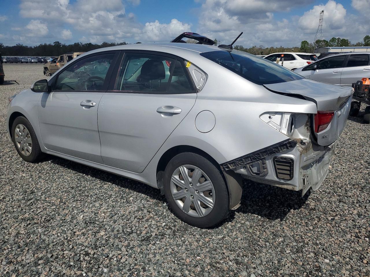2021 Kia Rio Lx - Фото 2