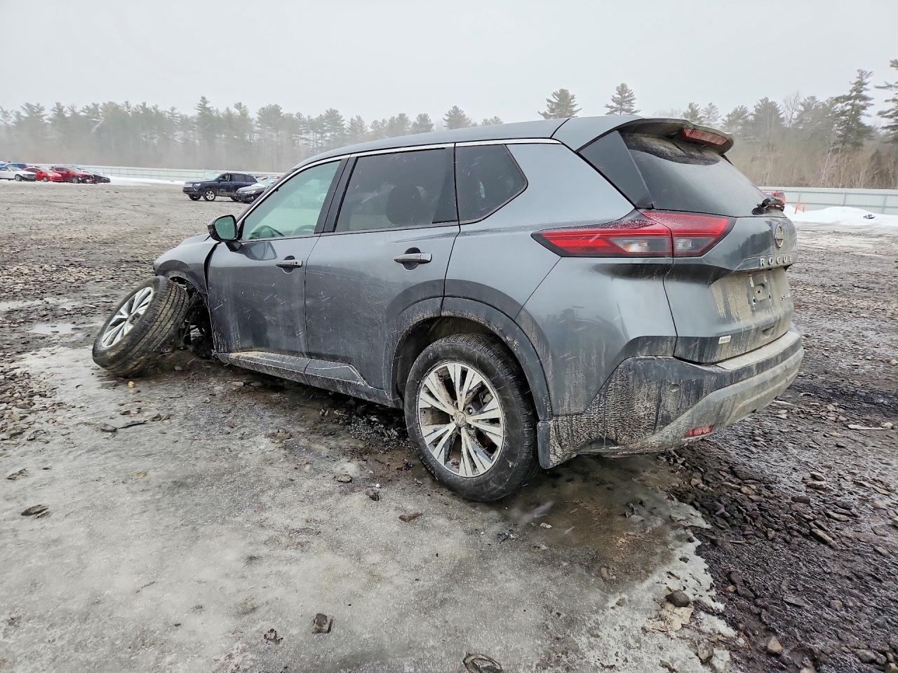 2023 Nissan Rogue - Фото 2