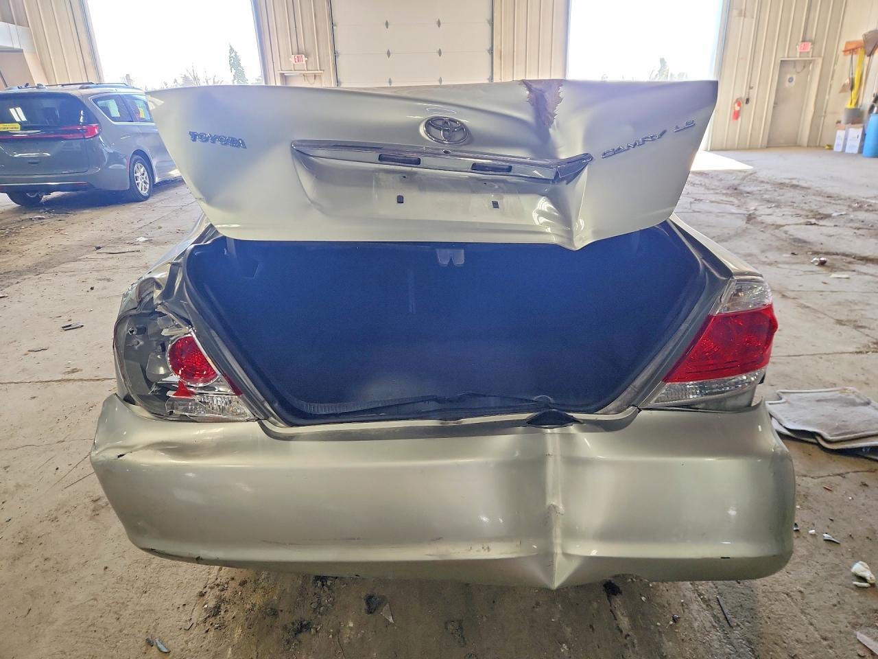 2006 Toyota Camry Le - Фото 6