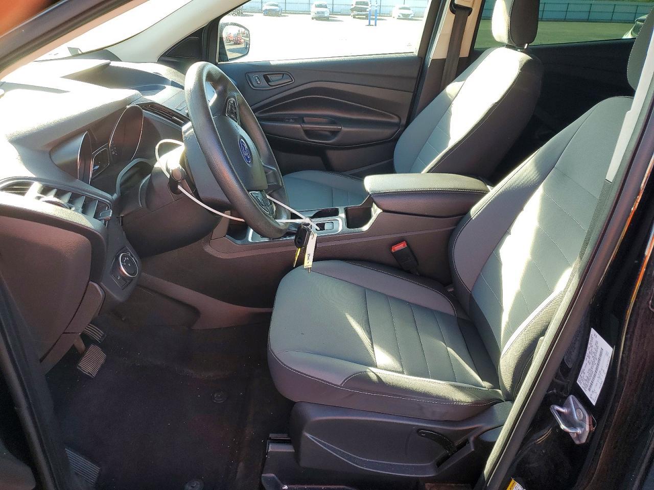 2019 Ford Escape S - Фото 7