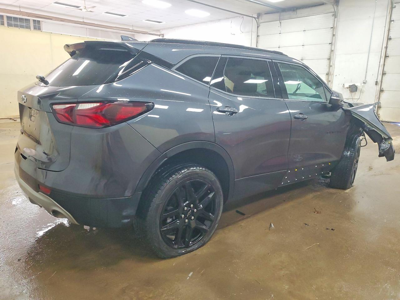 2022 Chevrolet Blazer 2Lt - Фото 3