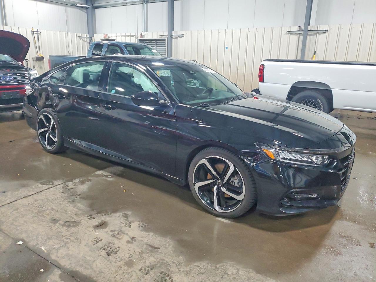 2019 Honda Accord Sport - Image 4