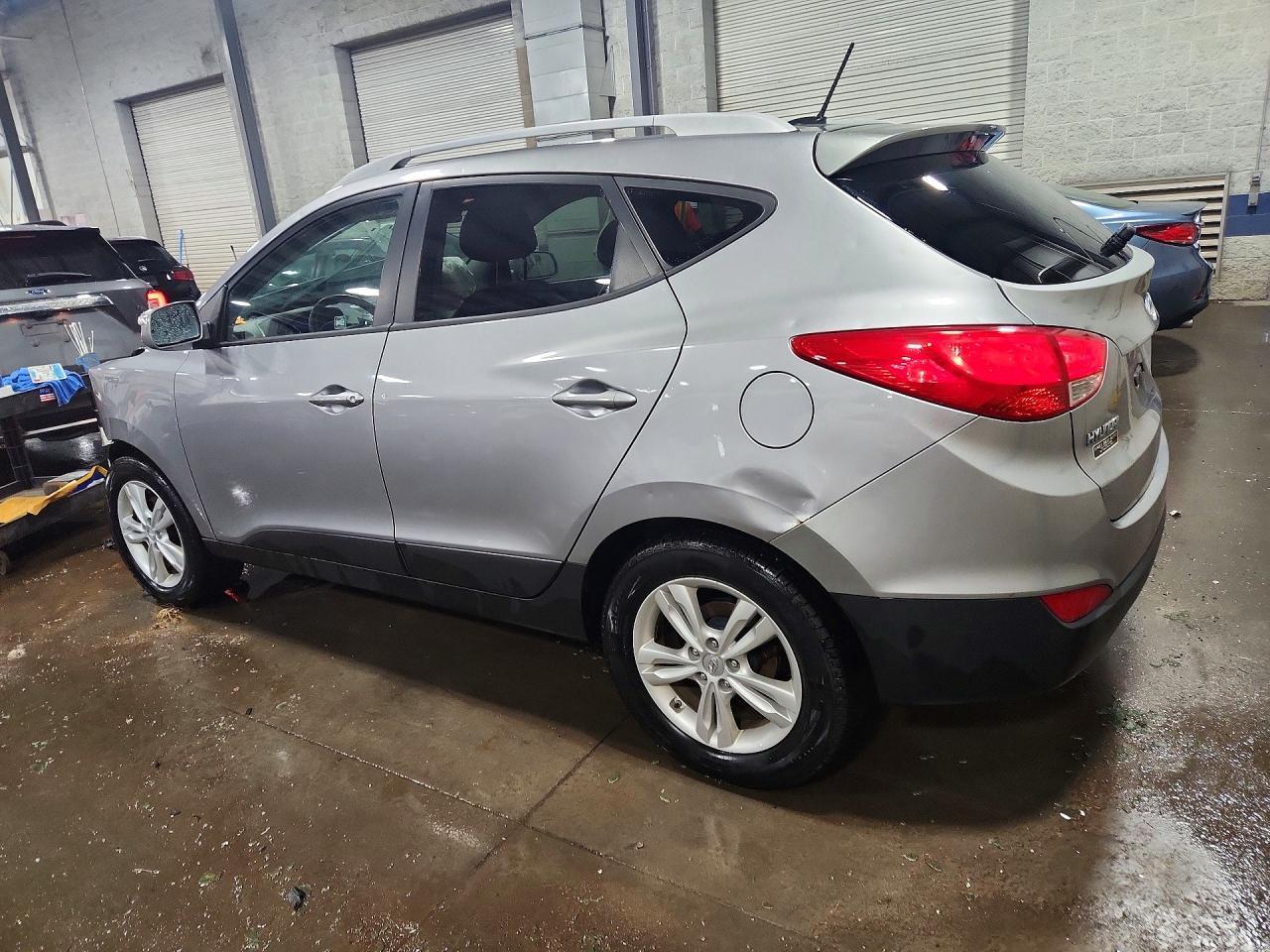 2013 Hyundai Tucson Gls - Image 2