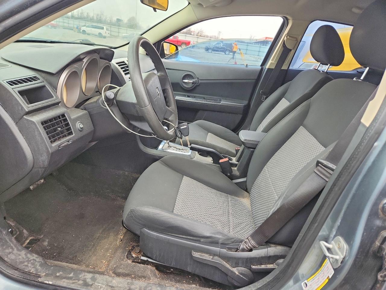 2009 Dodge Avenger Se - Image 7
