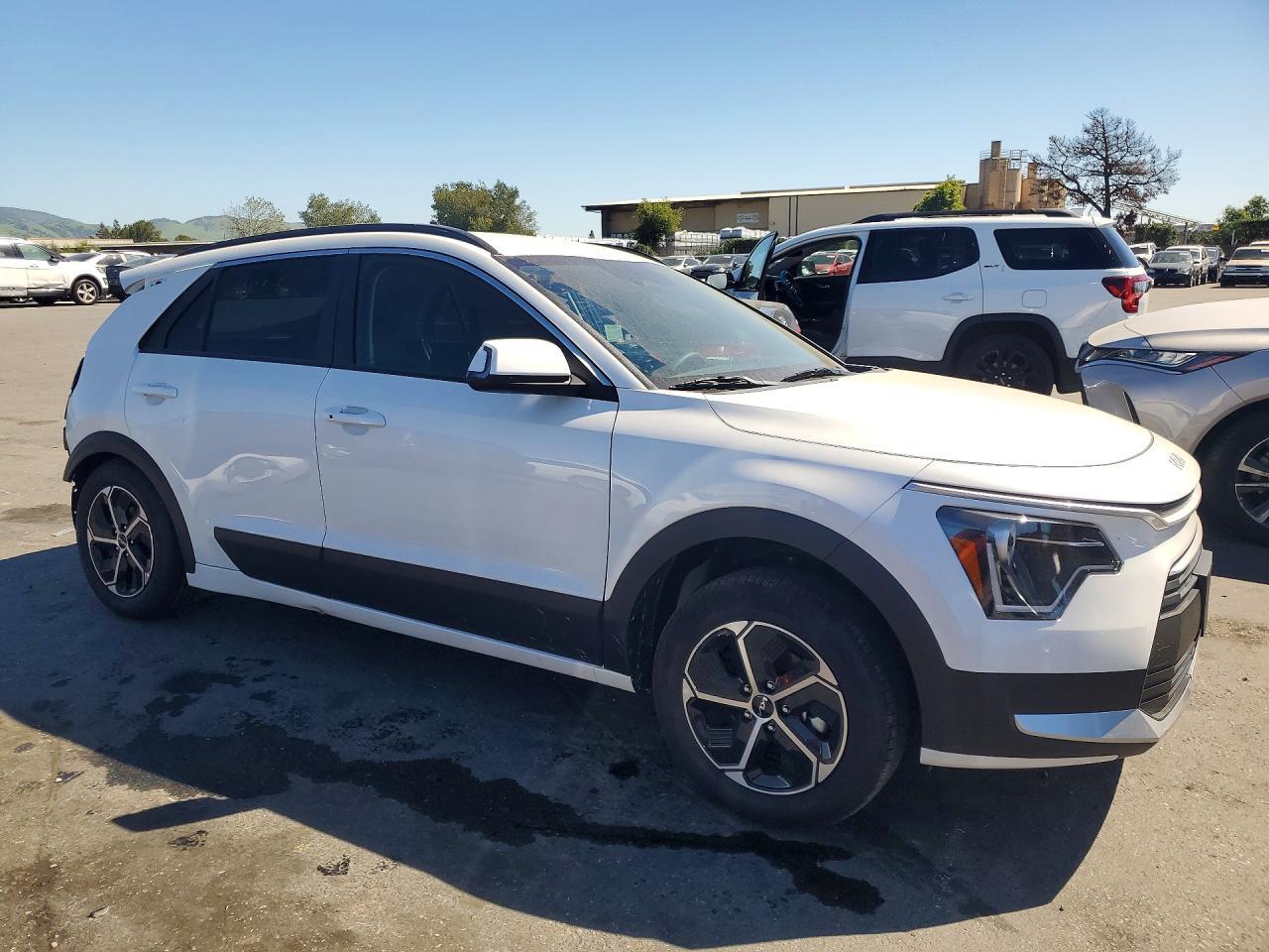 2025 Kia Niro Ex - Фото 4