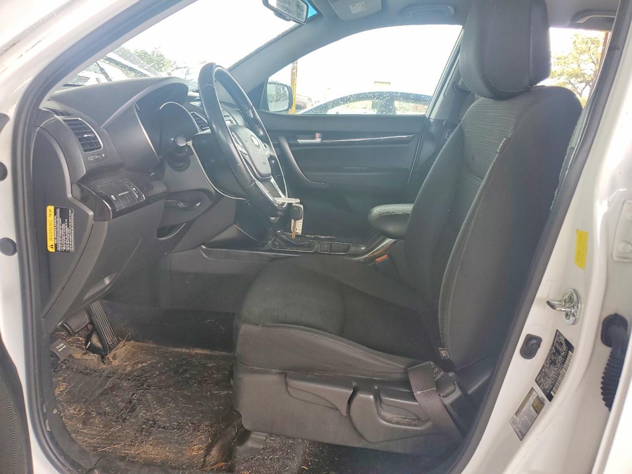 2015 Kia Sorento - Image 7