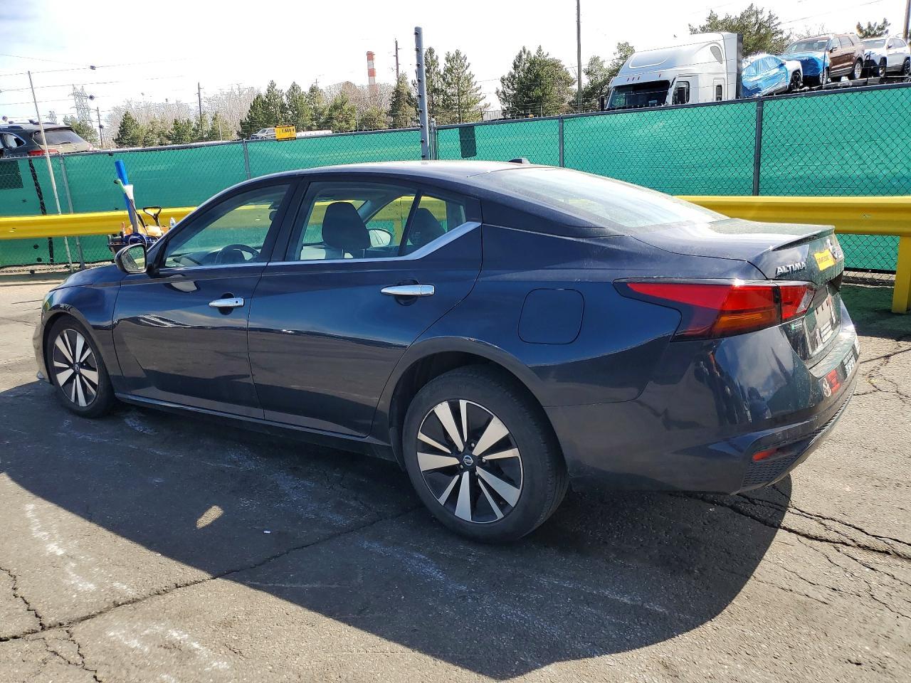 2021 Nissan Altima 2.5 Sv - Фото 2