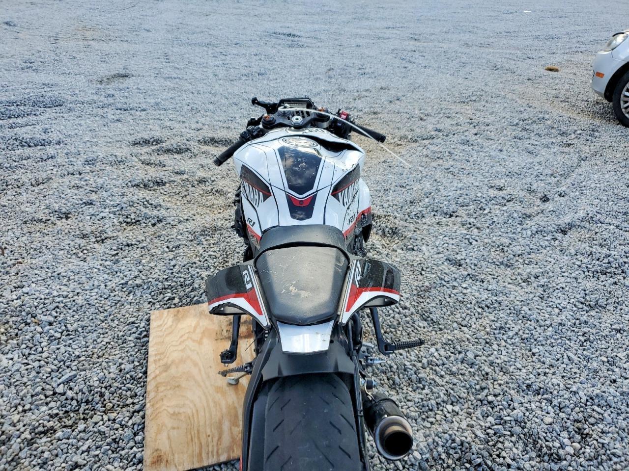 2024 Yama Yzfr1 - Image 6